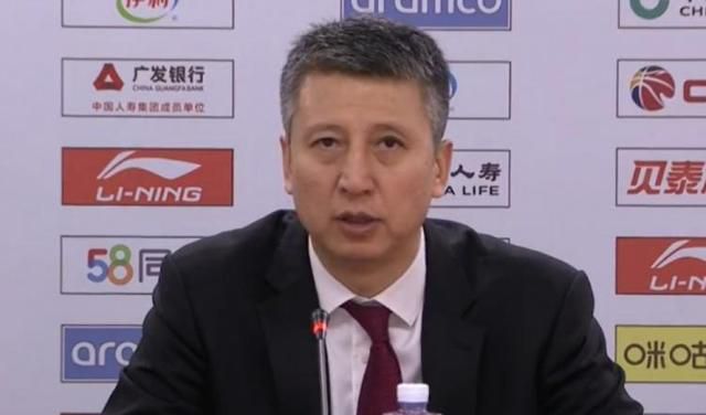 憋尿憋到尿失禁h文